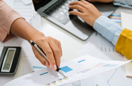 accountant pointing